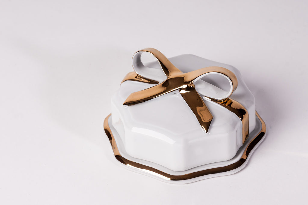 Lovely Porcelain Box With Gold Ribbon - Diamond Fine Porcelain - 2