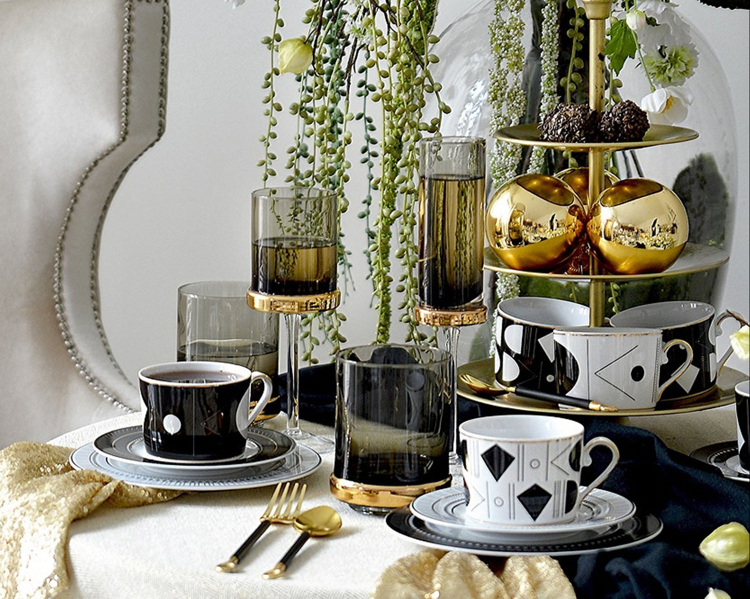 12-Piece Coffee Set For Four | Art Deco
