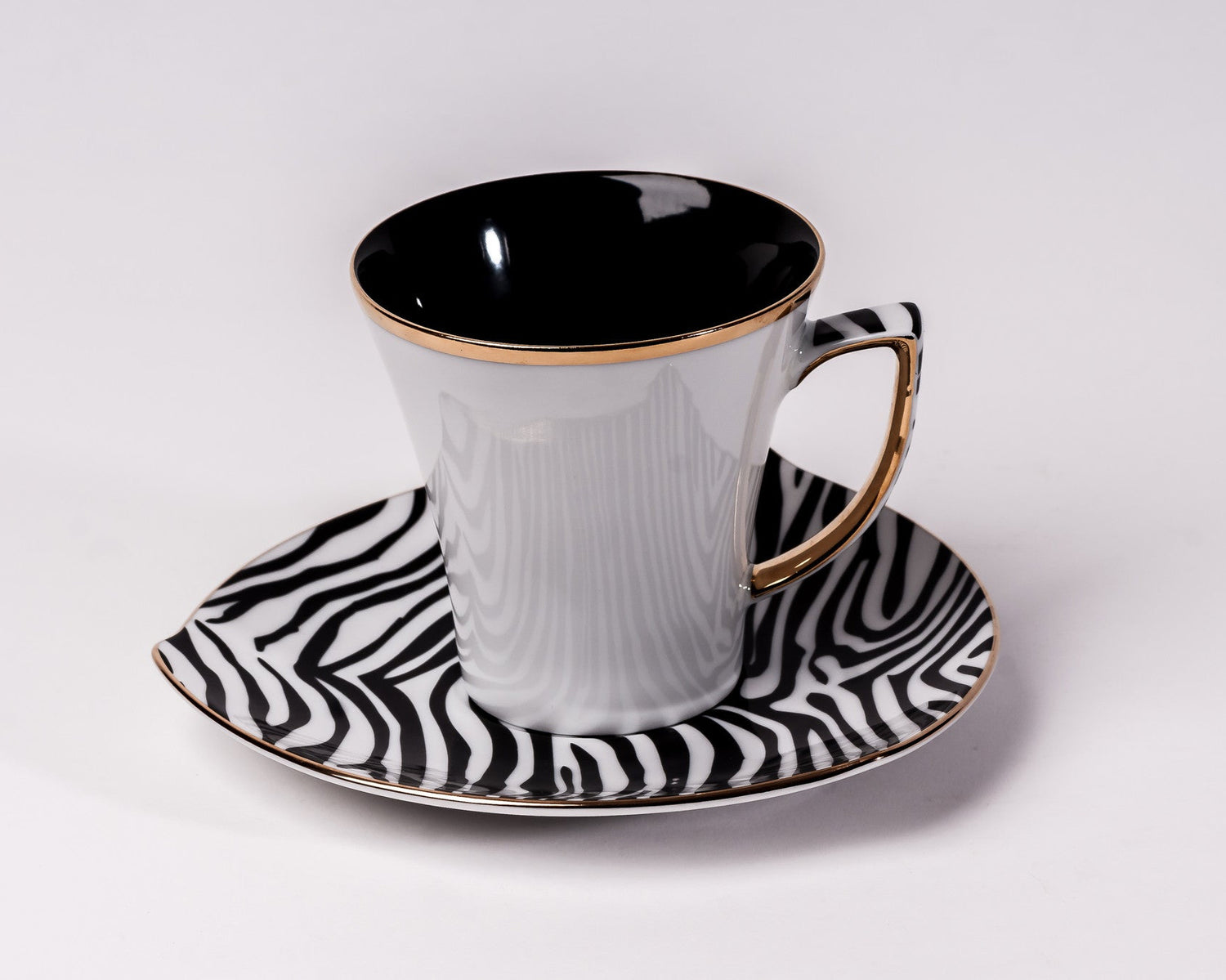Elegant Cup & Saucer in White | Happa - Diamond Fine Porcelain - 1